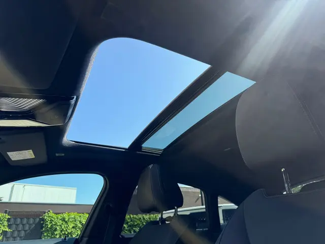 BMW i4 EDrive40 High Executive 84 kWh 2023 Elektrisch 6