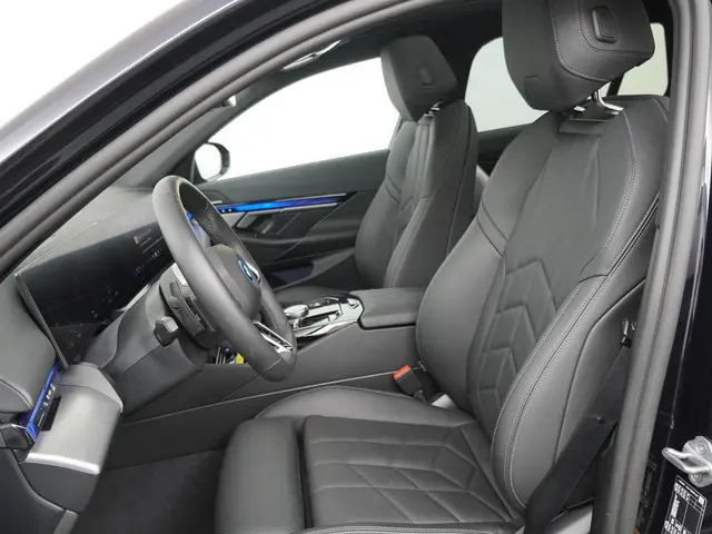 BMW i5 Touring eDrive40 84 kWh 2024 Elektrisch 4