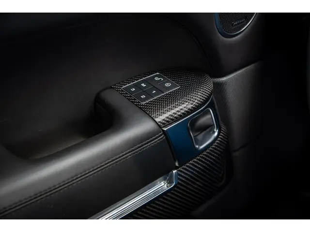Land Rover Range Rover Sport 5.0 V8 SC SVR 2019 Benzine 27