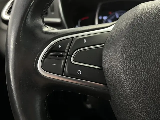 Renault Kadjar 1.2 TCe Bose 2018 Benzine 24