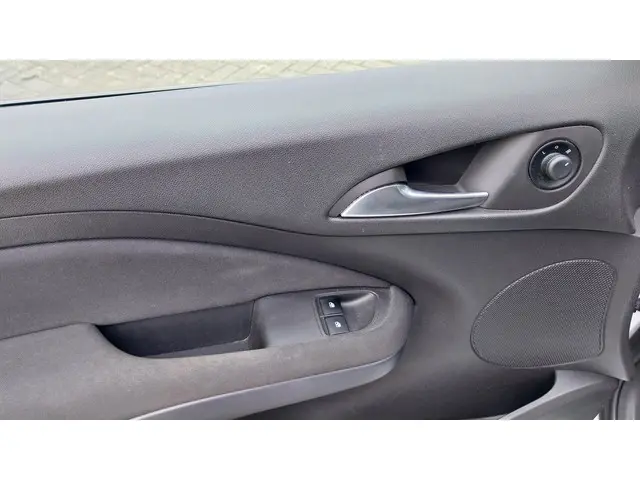 Opel ADAM 1.2 2013 Benzine 8