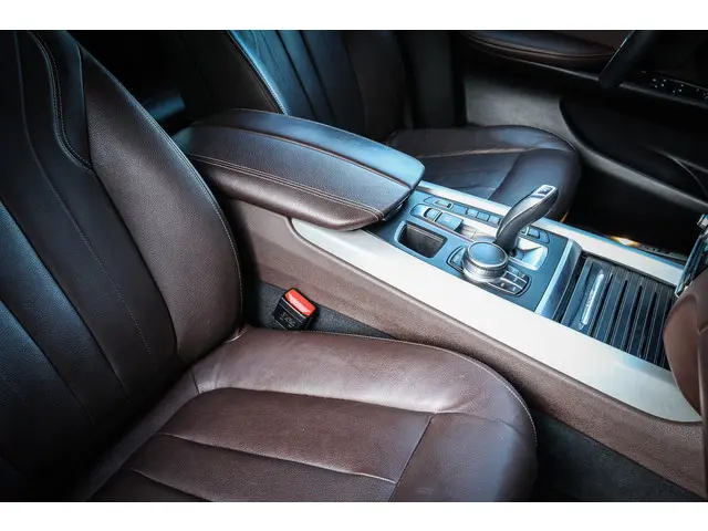 BMW X5 xDrive40e iPerformance 2017 Hybride Benzine 15