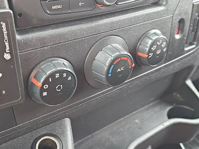 Renault Master 2.3 2018 Diesel 10