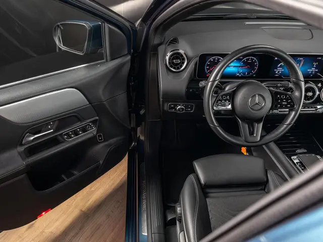 Mercedes-Benz B-Klasse 180 Advantage 2020 Benzine 18