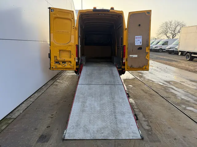 Iveco Daily 35S16 2.3 2020 Diesel 13