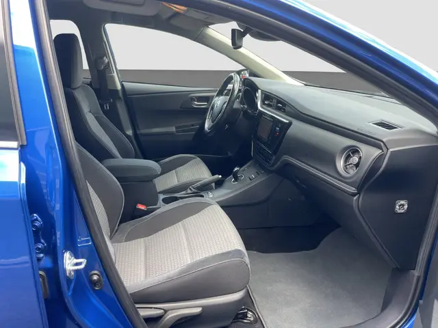 Toyota Auris 1.8 Hybrid Energy Plus 2018 Hybride Benzine 5