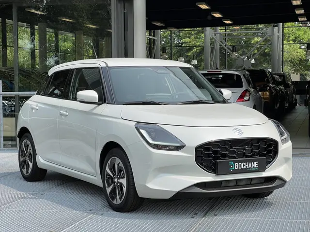 Suzuki Swift 1.2 Style Smart Hybrid 2024 Benzine 5