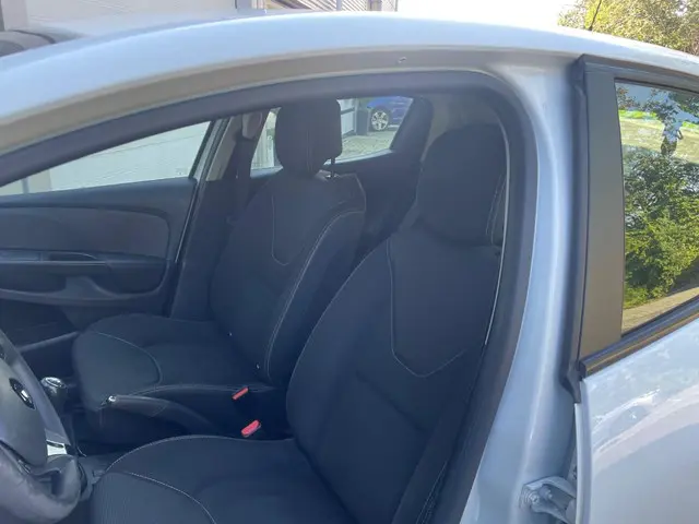 Renault Clio 0.9 TCe Expression New Apk 2013 Benzine 11