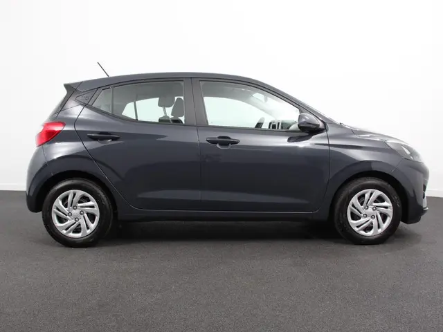 Hyundai i10 1.0 Comfort Automaat 2024 Benzine 6