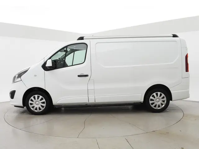 Opel Vivaro 1.6 CDTI 145 PK 2016 Diesel 16