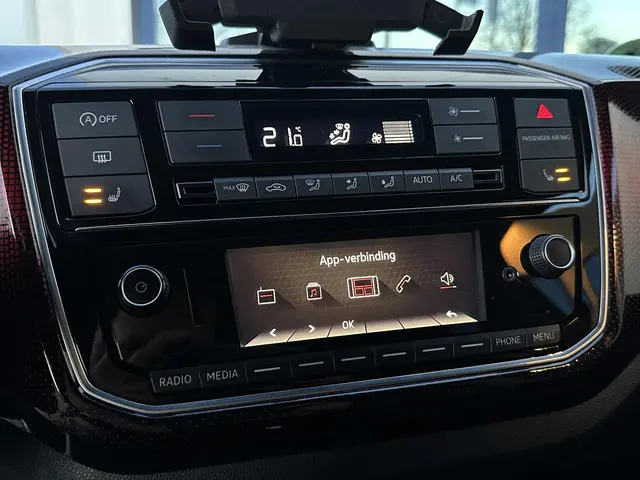 Volkswagen up! 1.0 TSI GTI 2018 Benzine 19