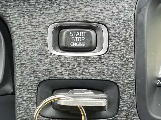 Volvo S60 1.5 T3 Automaat Nordic+ 2016 Benzine 35