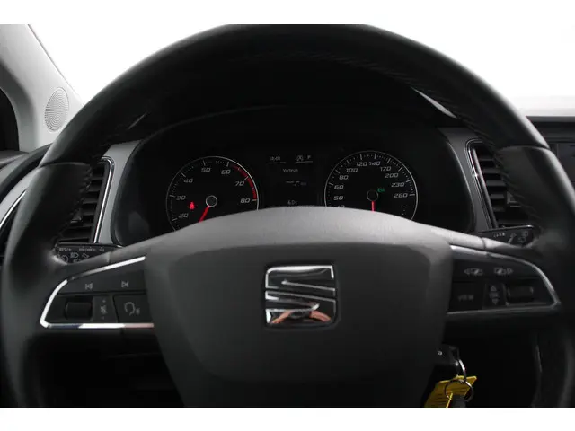 SEAT Leon ST 1.5 TSI 150pk DSG Style 2020 Benzine 14