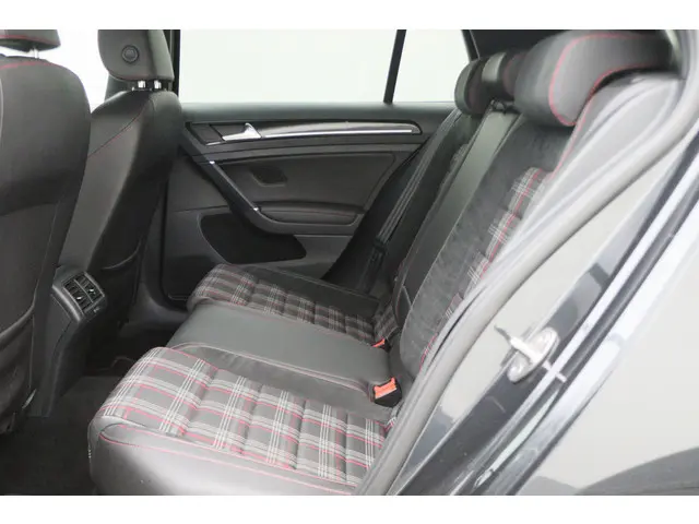 Volkswagen Golf 2.0 TSI GTI Performance 2014 Benzine 13