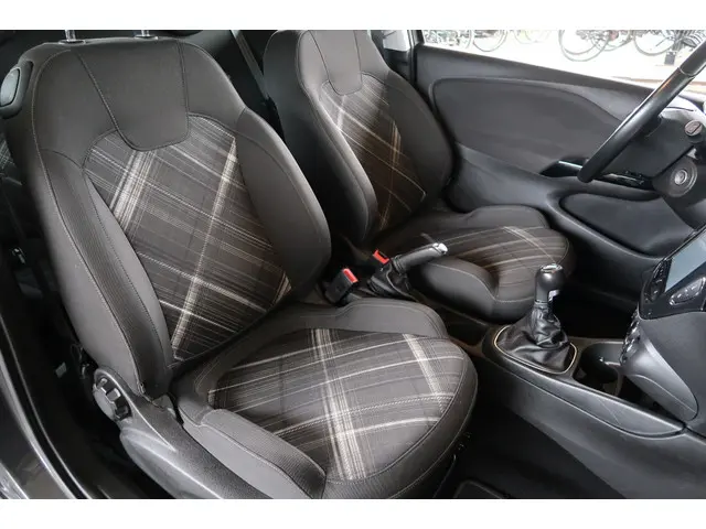 Opel Corsa 1.0 Turbo Business+ 2016 Benzine 16