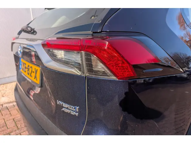 Toyota RAV4 2.5 Hybrid AWD Active 2020 Hybride Benzine 28