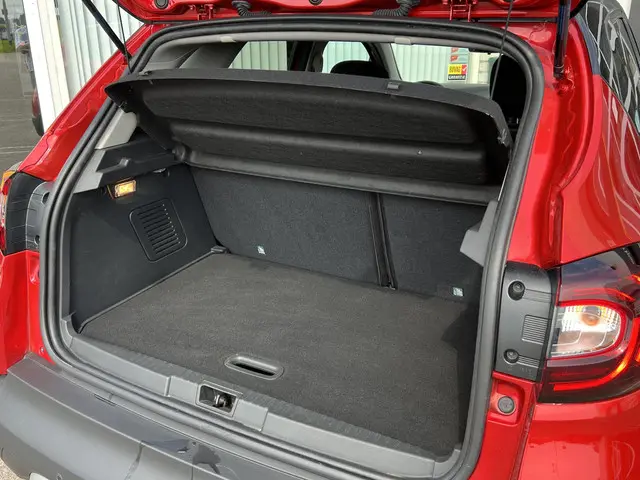 Renault Captur 1.3 TCe Intens 2019 Benzine 32