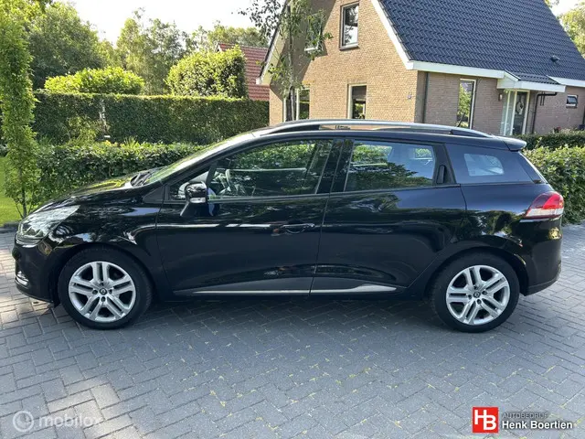 Renault Clio Estate 0.9 TCe Limited 2019 Benzine 3