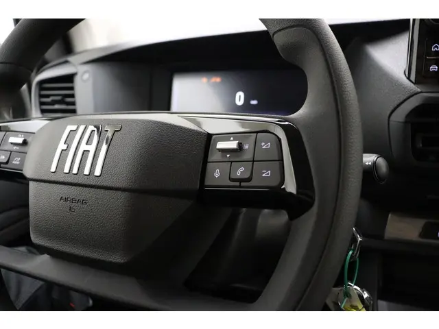 Fiat Scudo 2.0 Diesel 145 L2 2024 Diesel 23