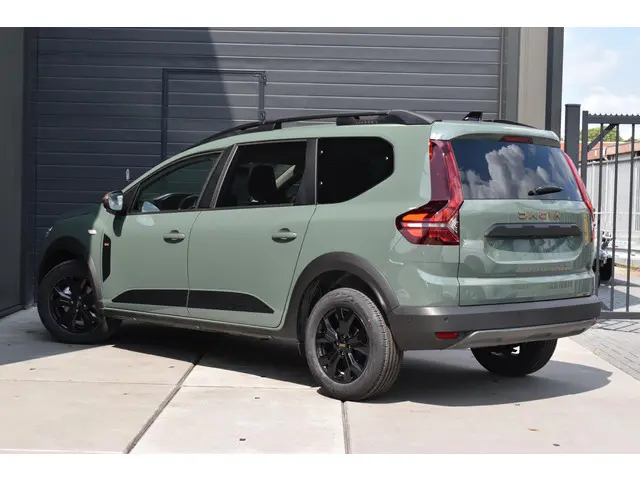 Dacia Jogger Extreme 2025 Benzine 9