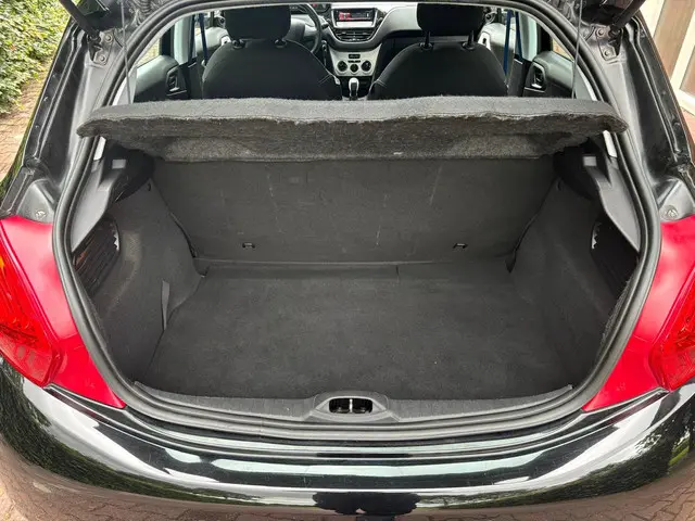 Peugeot 208 1.0 VTi LIKE 2014 Benzine 13