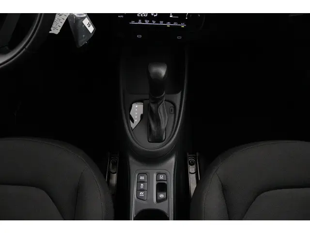 Toyota Aygo X Hybrid 115 play 2026 Hybride Benzine 27