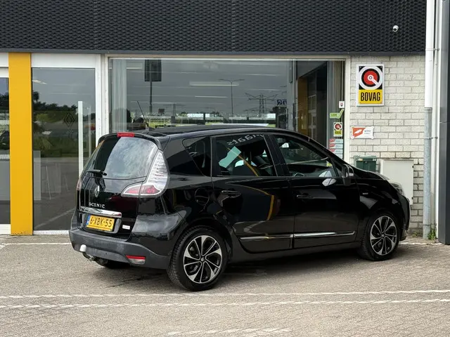 Renault Scénic 2.0 Bose 2014 Benzine 31