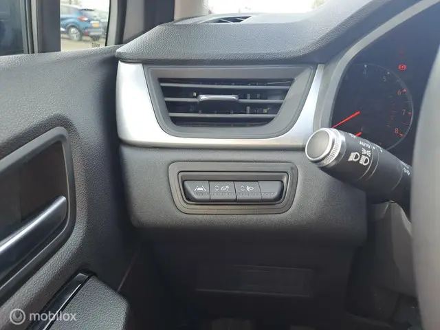 Renault Captur 1.0 TCe 90 Zen 2021 Benzine 19