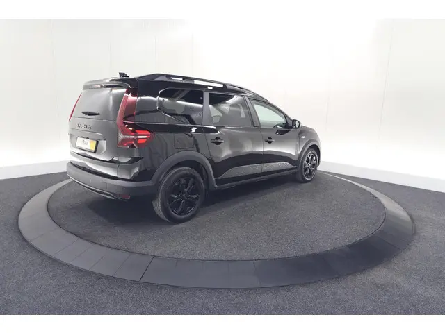 Dacia Jogger TCe 110 Extreme 2025 Benzine 10