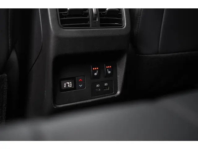 Nissan X-Trail 1.5 e-Power Tekna 2023 Hybride Benzine 8