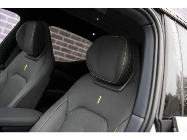 Lynk & Co 02 More 66 kWh 2025 Elektrisch 29
