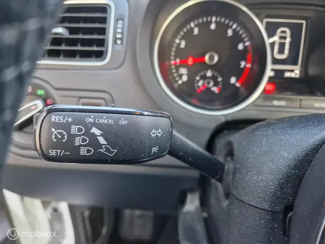 Volkswagen Polo 1.2 TSI Comfortline 2017 Benzine 16