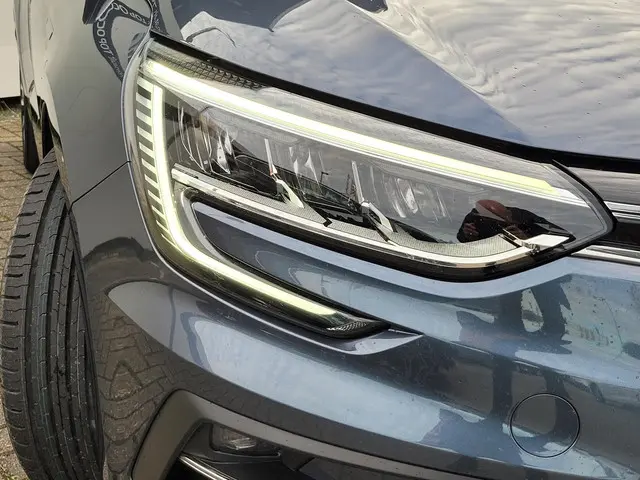 Renault Mégane Estate 1.3 TCe 140 Techno 2024 Benzine 25