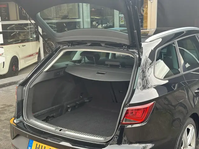 SEAT Leon ST 1.4 EcoTSI FR Connect 2015 Benzine 5