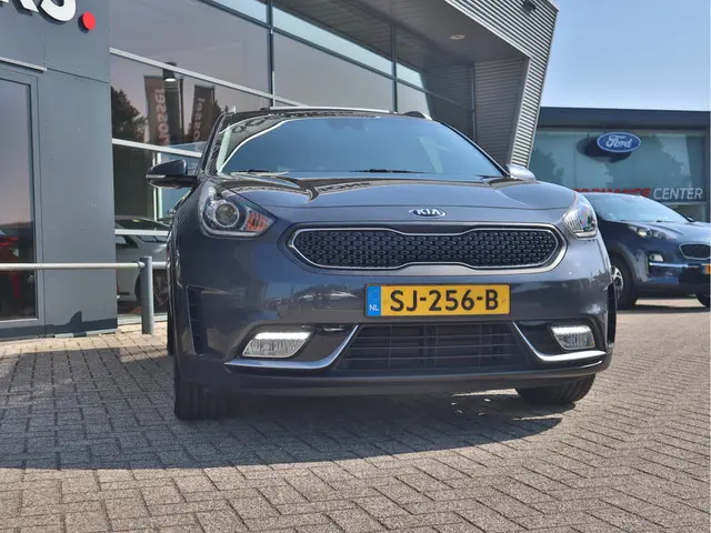 Kia Niro 1.6 GDi Hybrid Edition 2018 Hybride Benzine 8