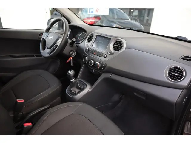 Hyundai i10 1.0i COMFORT-PACK 2020 Benzine 16