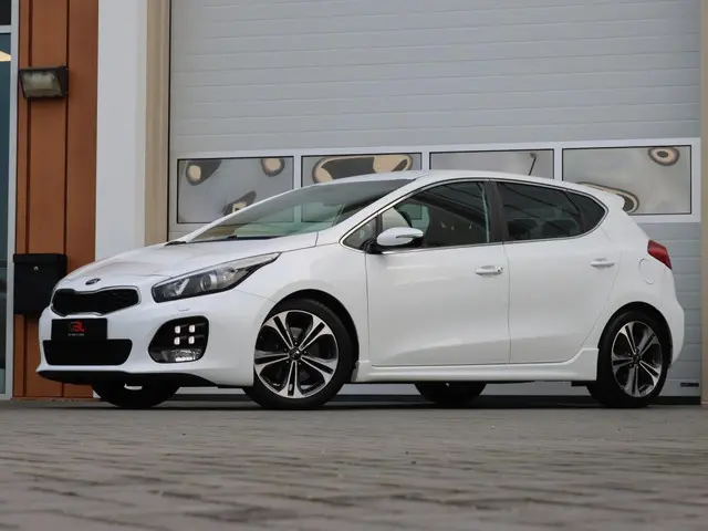 Kia cee'd 1.0 T-GDi 120PK GT-Line | TOP STAAT!! 2016 Benzine 50