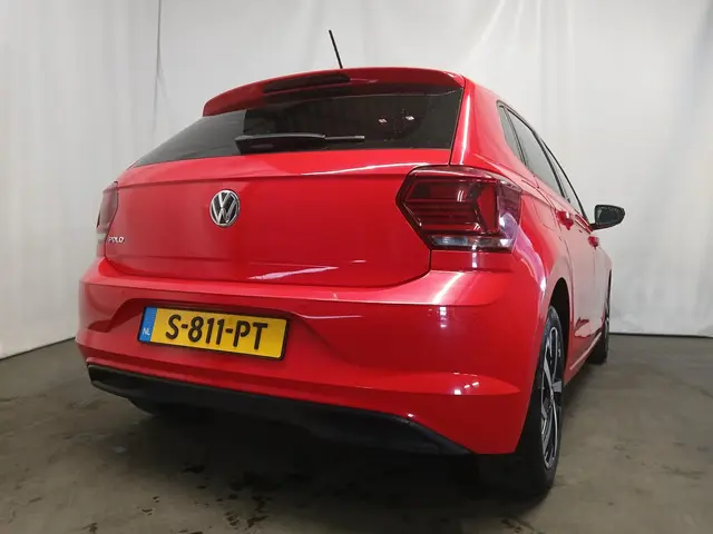 Volkswagen Polo 1.0 MPI Trendline SCHADEAUTO!! 2018 Benzine 6
