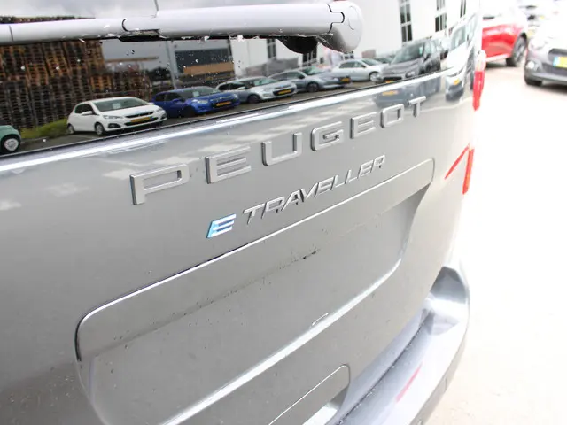 Peugeot e-Traveller Standard 75 kWh 2025 Elektrisch 17