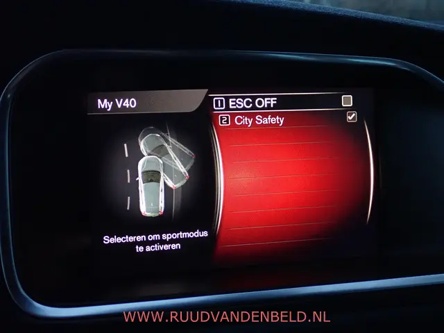 Volvo V40 2.0 T2 Nordic+ 2017 Benzine 15