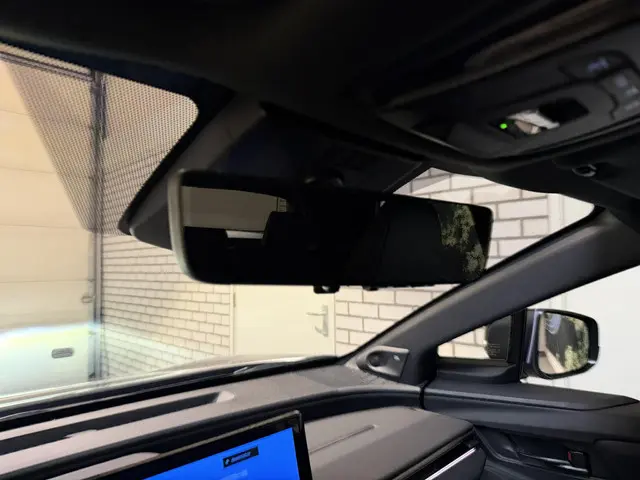 Toyota bZ4X Executive 73 kWh automaat 2025 Elektrisch 37