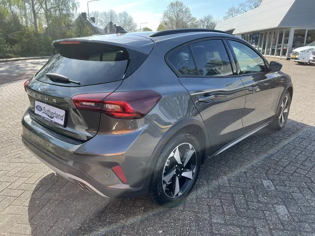 Ford Focus 1.0 EcoBoost Active 2024 Hybride Benzine 7