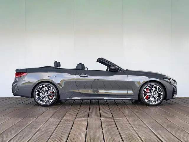 BMW 4 Serie 430i xDrive Cabrio 2025 Benzine 6