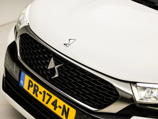 DS DS 4 Crossback 1.2 PureTech Sport 2017 Benzine 31