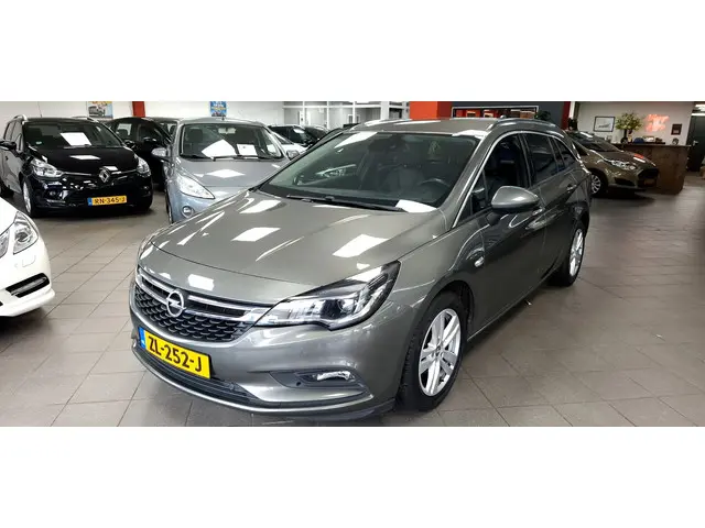 Opel Astra Sports Tourer 1.4 Innovation 2018 Benzine