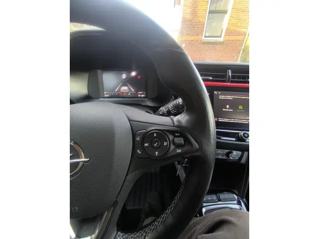 Opel Corsa 1.2 GS Line 2022 Benzine 27