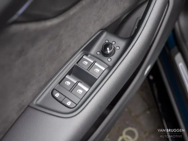 Audi Q8 60 TFSI E Quattro S-Line 2021 Hybride Benzine 41