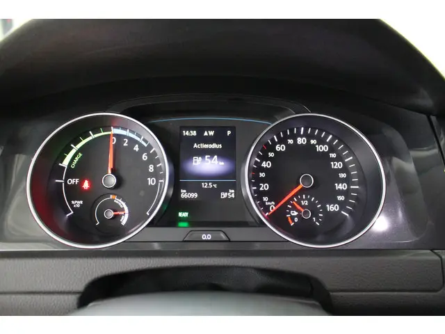 Volkswagen e-Golf E-DITION 2020 Elektrisch 11