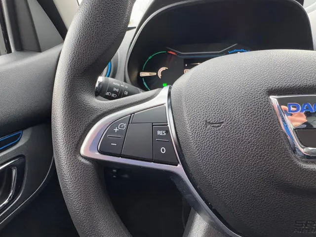 Dacia Spring Comfort 27 kWh 2021 Elektrisch 13