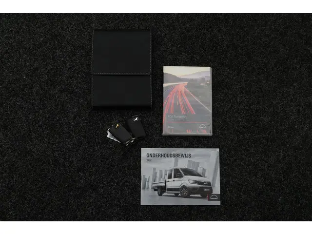 MAN TGE 35 2.0 TDI DSG 140 PK L3H3 (L2H2) 2020 Diesel 38